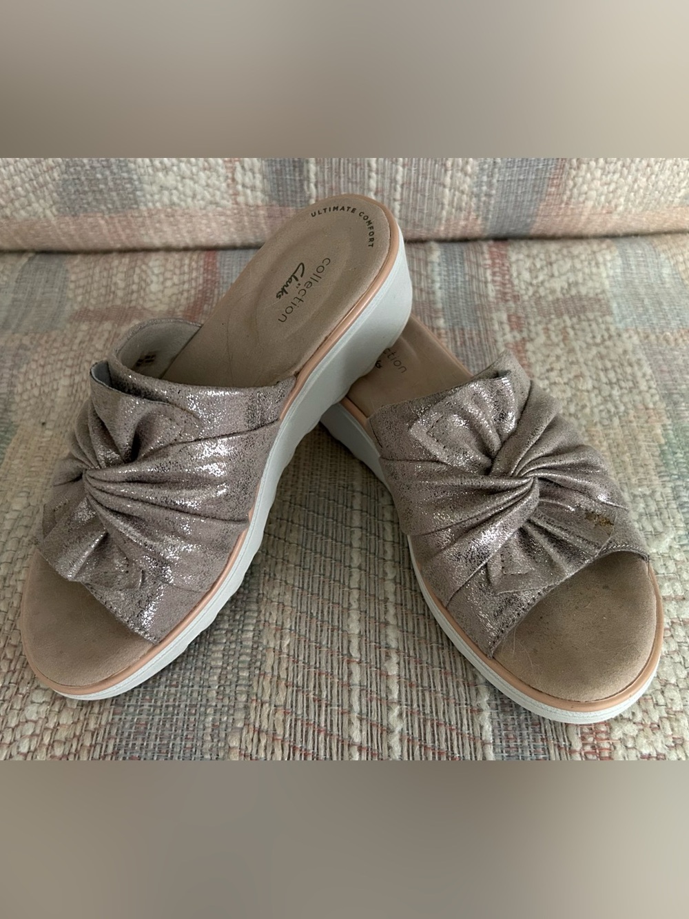 Clarks Collection Metallic Golden Taupe Ruched Knotted Slide Sandals